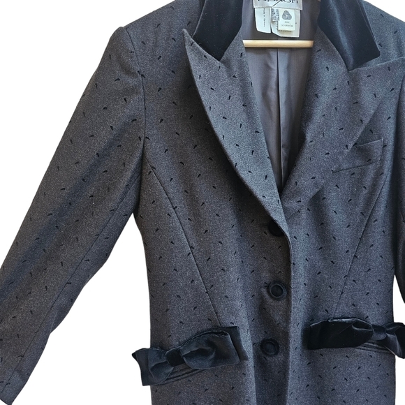 Apriori Wool and Viscose Riding Style Jacket with Bows on Pockets, Size Medium - Picture 1 of 9